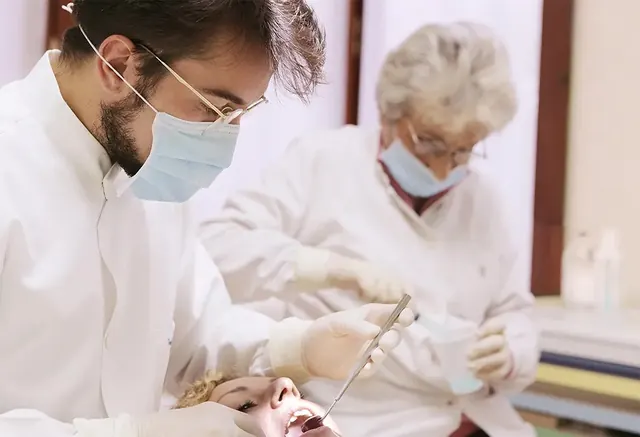 Dentiste à Košice, Slovaquie - Opportunité Carrière
